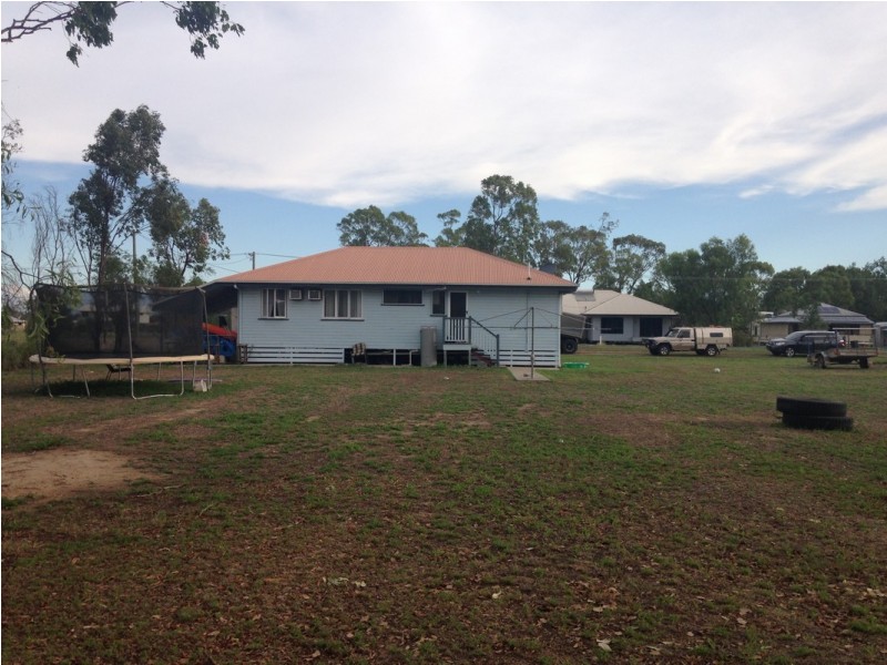 31 Suttor Street, Nebo QLD 4742
