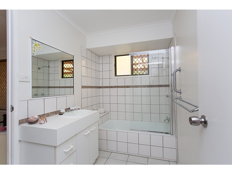 3 Michael Moohin Street, Slade Point QLD 4740