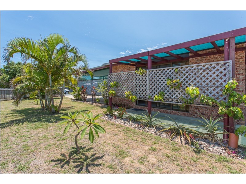 3 Michael Moohin Street, Slade Point QLD 4740