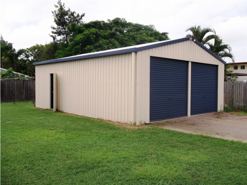 25 Dennis Street, South Mackay QLD 4740