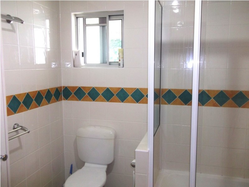 25 Dennis Street, South Mackay QLD 4740