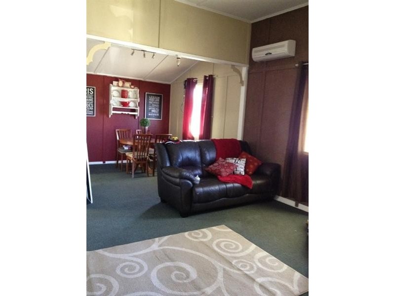 4 Breen Street, Sarina QLD 4737