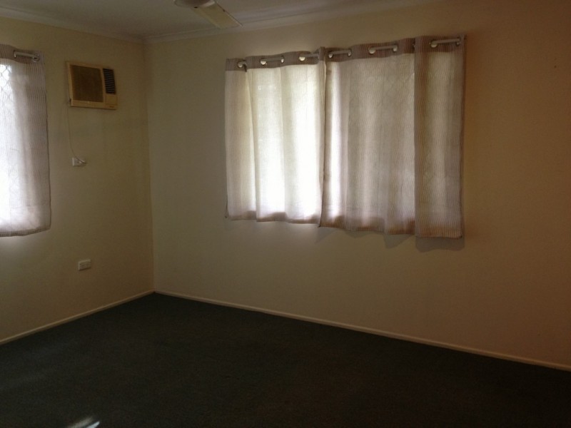 10 Fernleigh Avenue, Andergrove QLD 4740