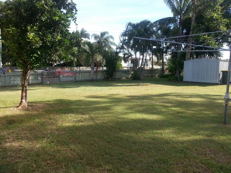 10 Fernleigh Avenue, Andergrove QLD 4740