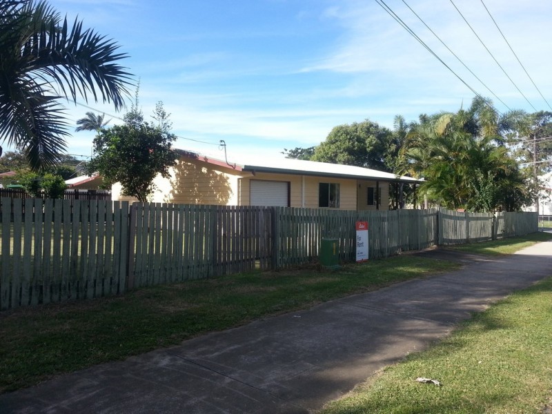 10 Fernleigh Avenue, Andergrove QLD 4740