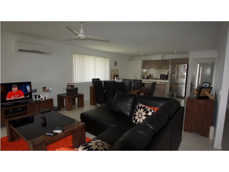 30 Kristy Crescent, Eimeo QLD 4740
