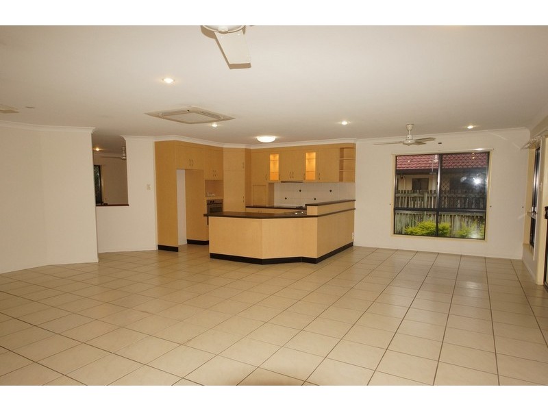 19 Romaine Court, Glenella QLD 4740