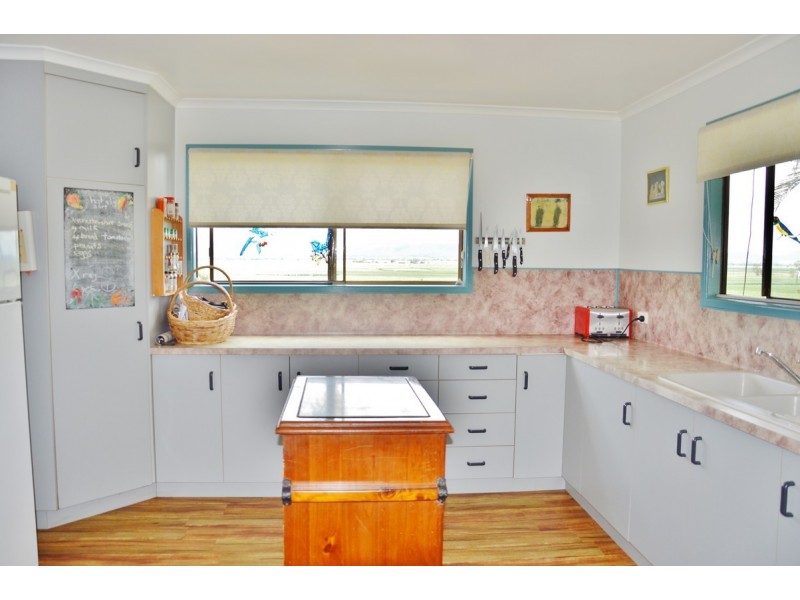 40 Vellas Road, Marian QLD 4753