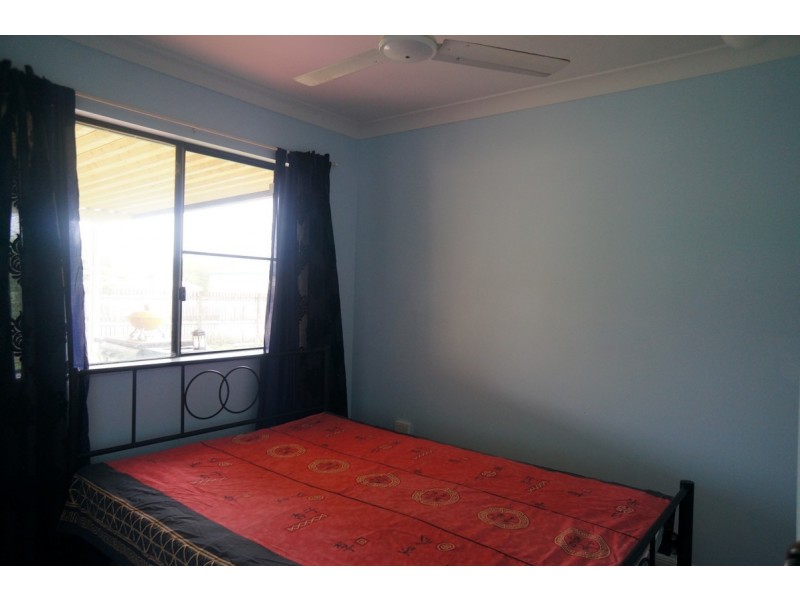 4 Busuttin Drive, Eimeo QLD 4740
