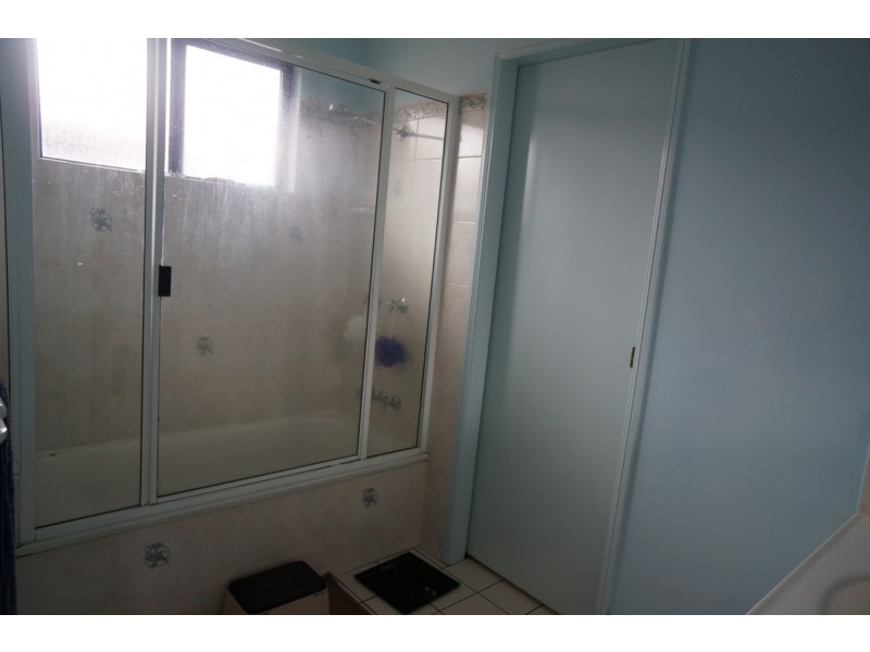 4 Busuttin Drive, Eimeo QLD 4740