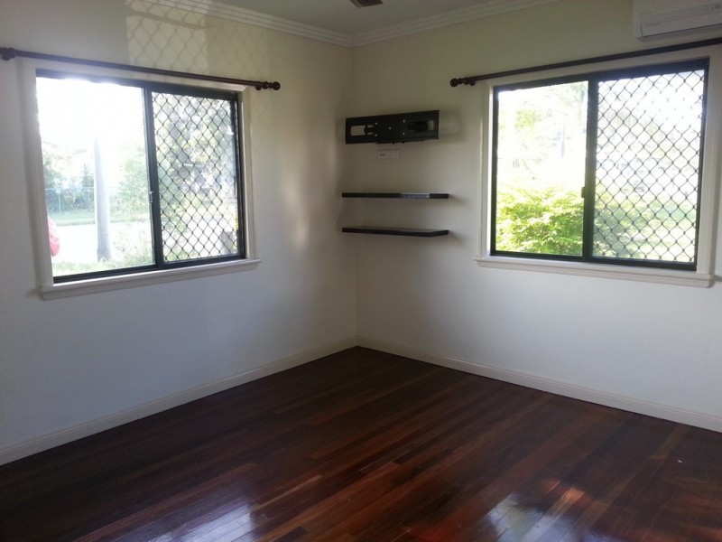 32 Burgess Street, North Mackay QLD 4740