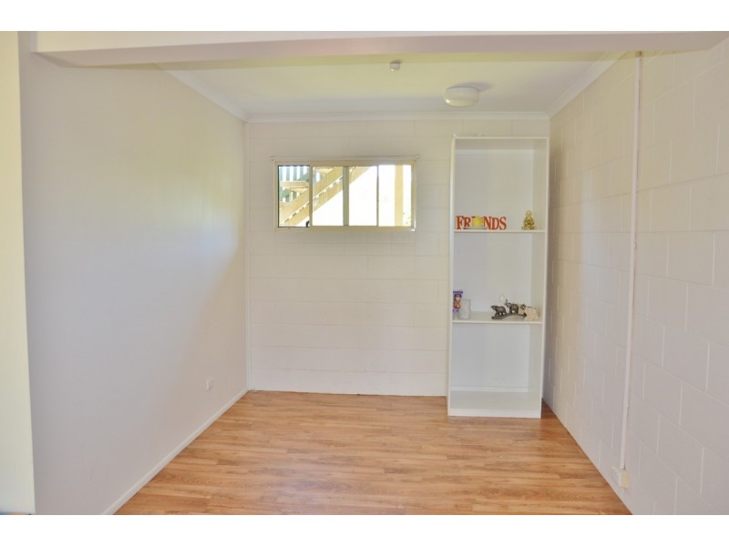 12 Hicks Street, North Mackay QLD 4740