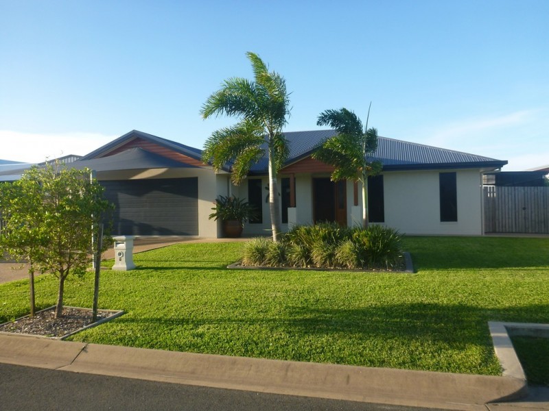 7 Vesta Lane, Ooralea QLD 4740