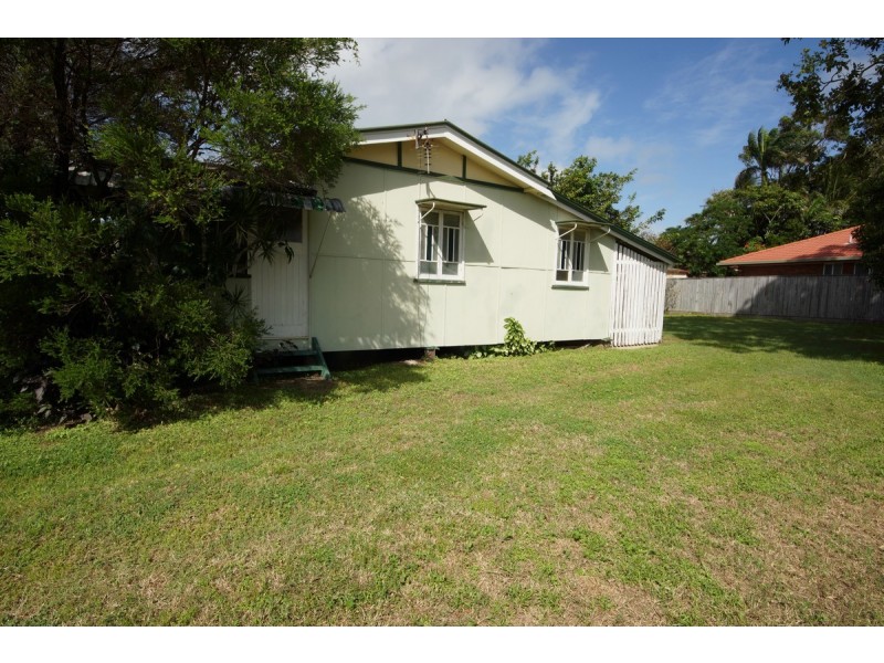 17 Burgess Street, North Mackay QLD 4740