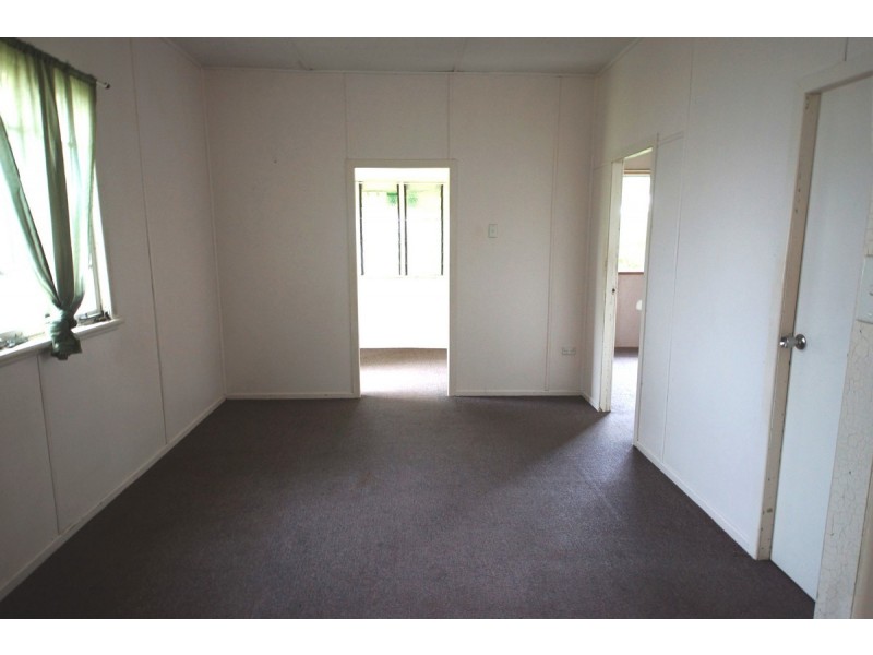 17 Burgess Street, North Mackay QLD 4740