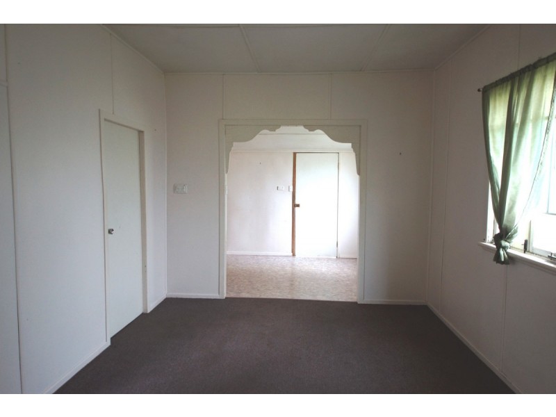 17 Burgess Street, North Mackay QLD 4740