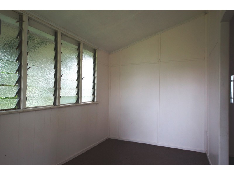 17 Burgess Street, North Mackay QLD 4740