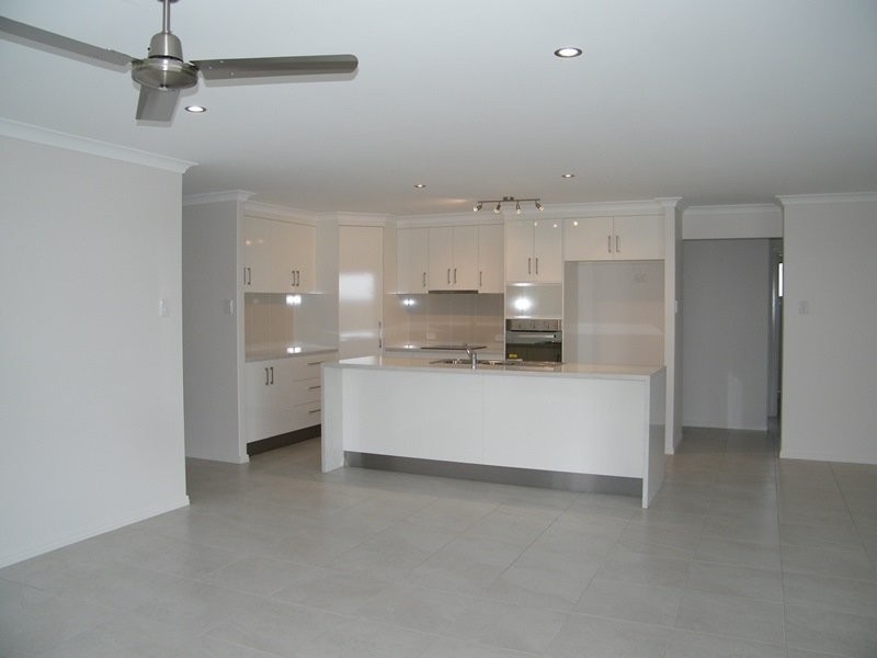 21 Tamron Drive, Mount Pleasant QLD 4740