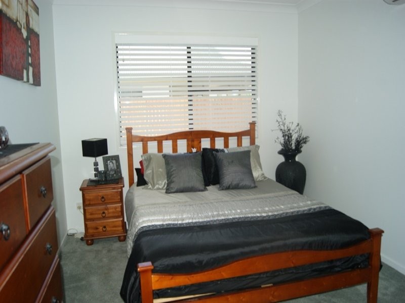 13 James Cook Drive, Rural View QLD 4740