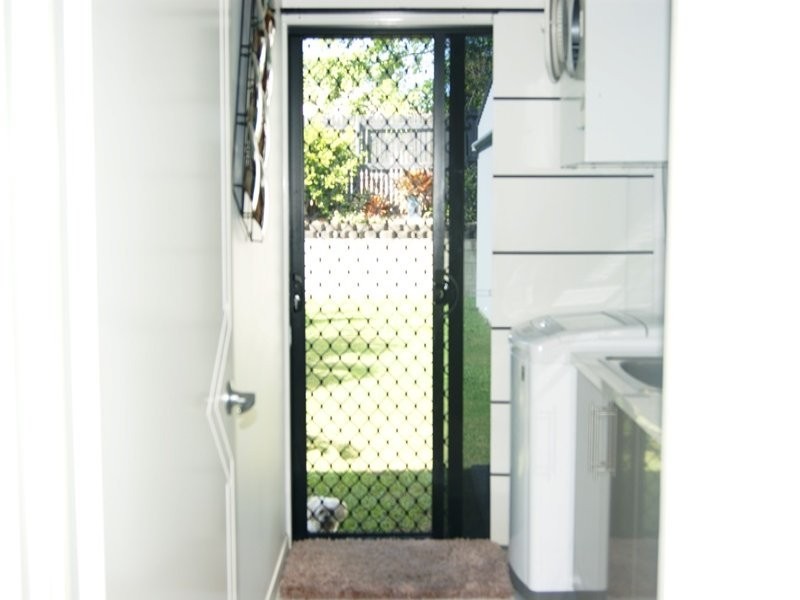 13 James Cook Drive, Rural View QLD 4740