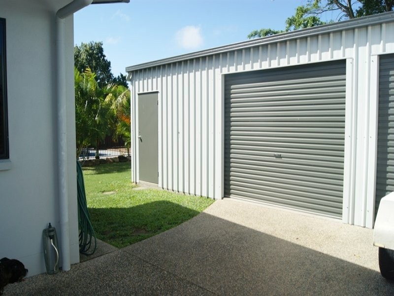 13 James Cook Drive, Rural View QLD 4740