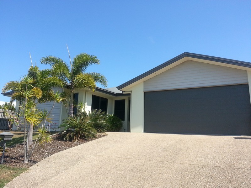 3 Townsend Street, Bucasia QLD 4750