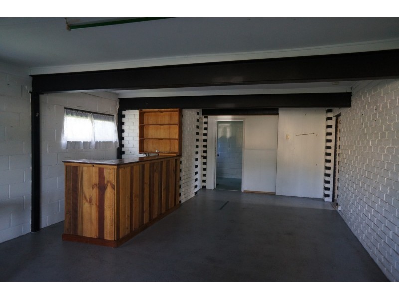 8 Kenzey Street, North Mackay QLD 4740