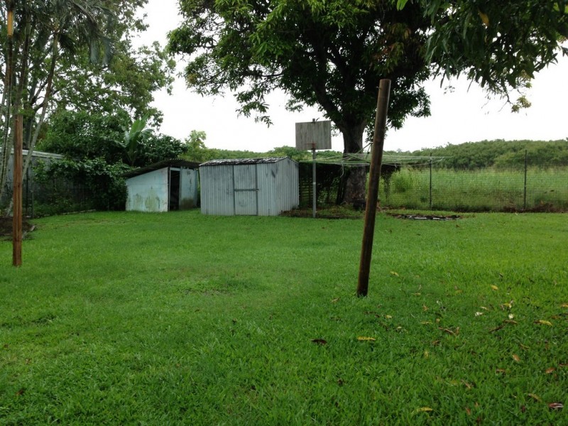 8 Kenzey Street, North Mackay QLD 4740