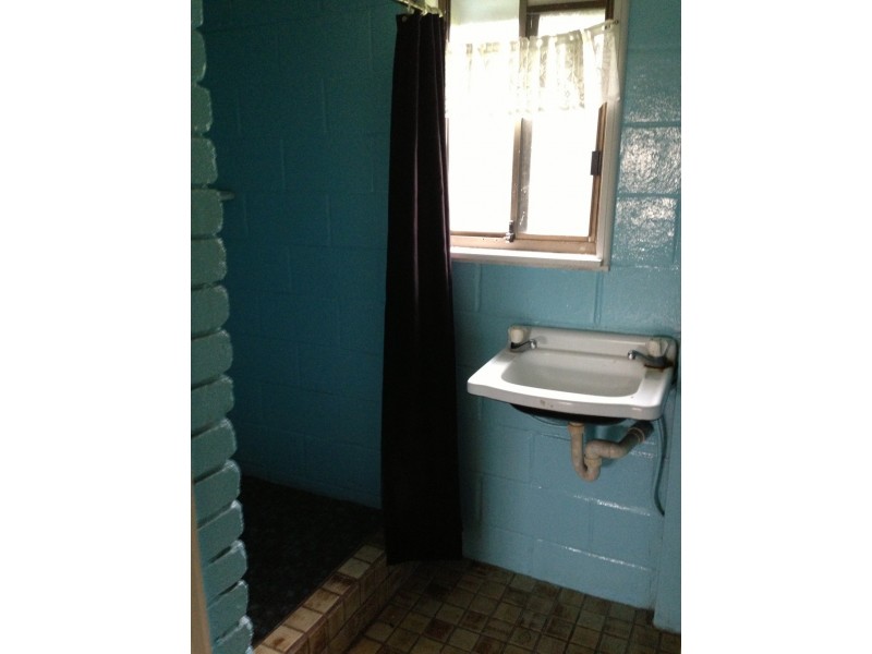 8 Kenzey Street, North Mackay QLD 4740