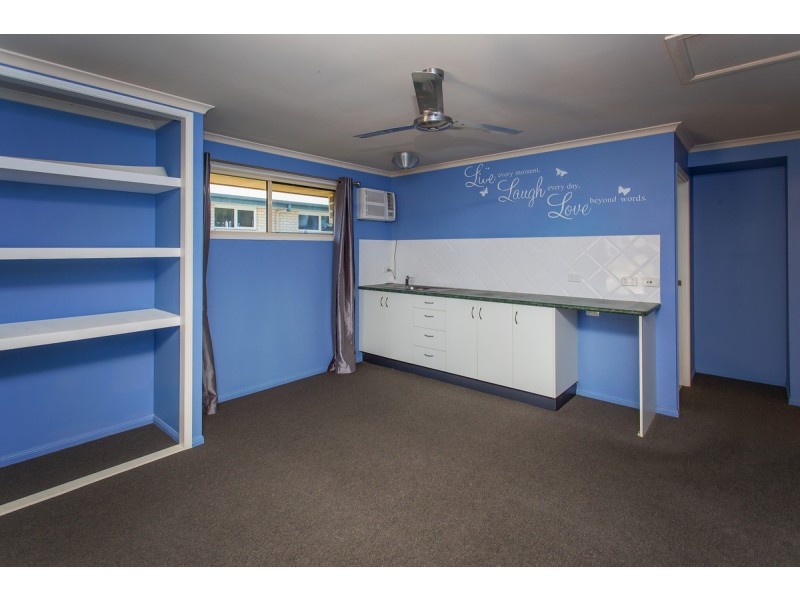 5 Schnapper Court, Andergrove QLD 4740