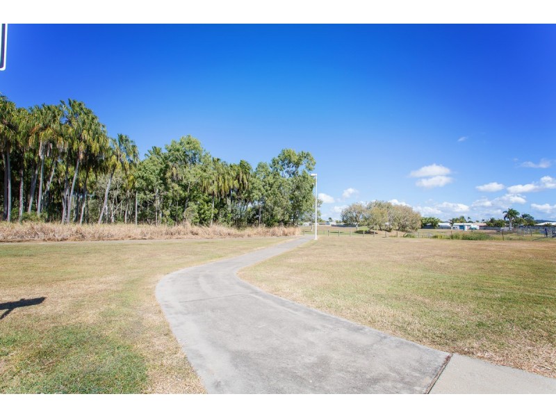 5 Schnapper Court, Andergrove QLD 4740