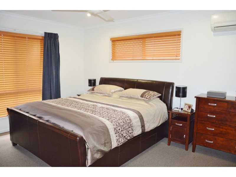 3 Manning Street, Rural View QLD 4740