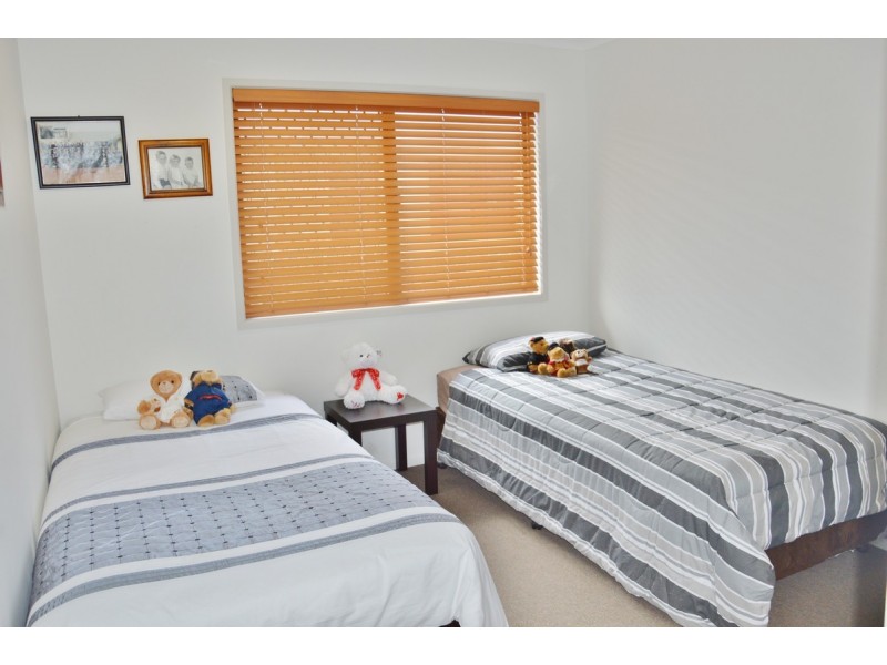 3 Manning Street, Rural View QLD 4740