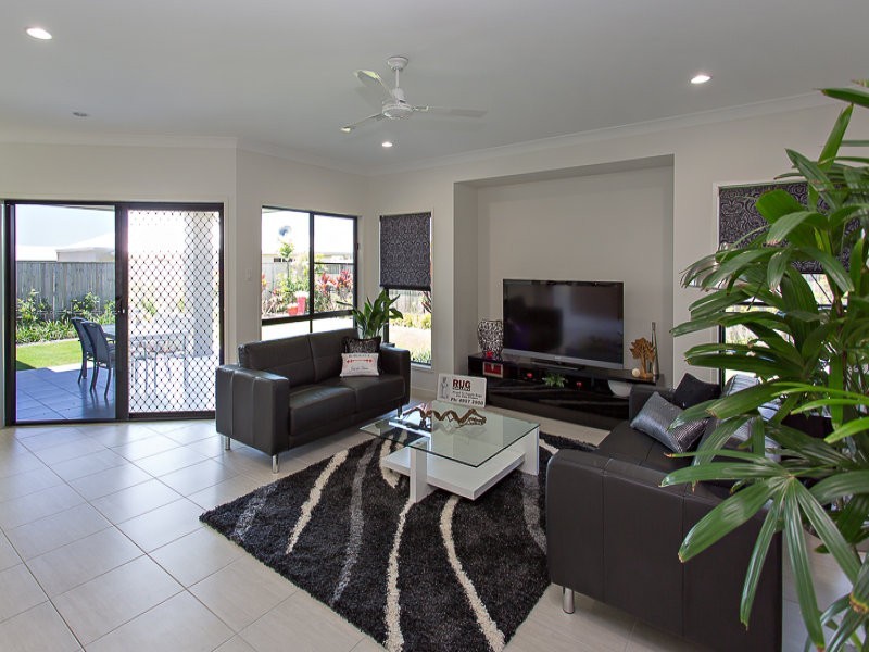 3 Primavera Boulevard, Beaconsfield QLD 4740