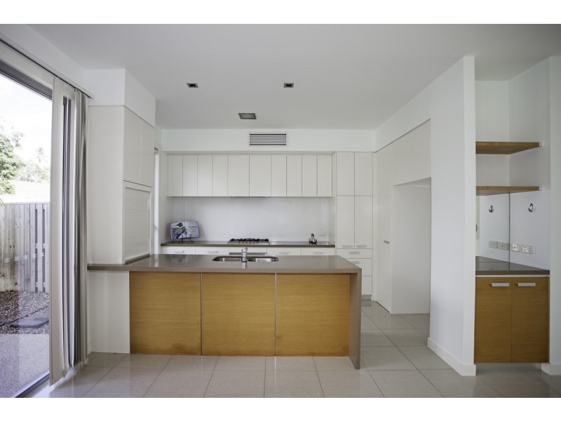 3/6-24 Belangason Way, Shoal Point QLD 4750