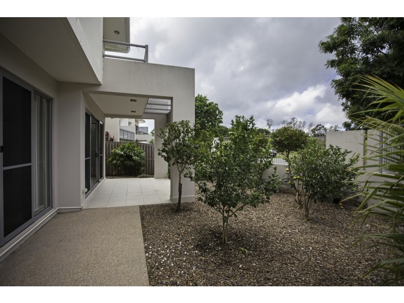3/6-24 Belangason Way, Shoal Point QLD 4750