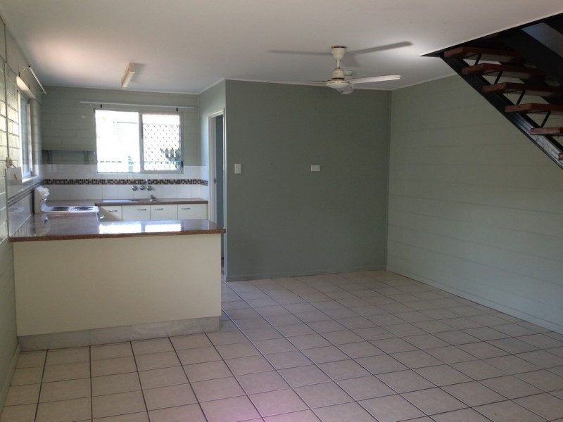 7A / 37 Juliet Street, South Mackay QLD 4740