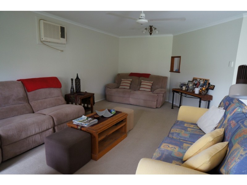 8 Keswick Avenue, Slade Point QLD 4740