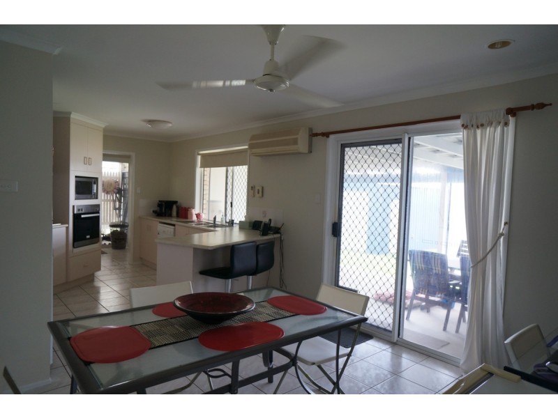 8 Keswick Avenue, Slade Point QLD 4740