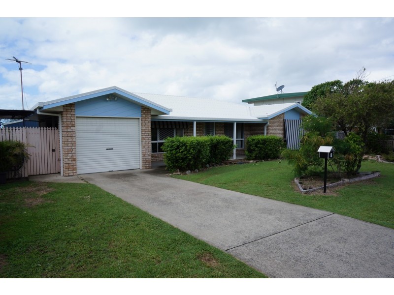 8 Keswick Avenue, Slade Point QLD 4740