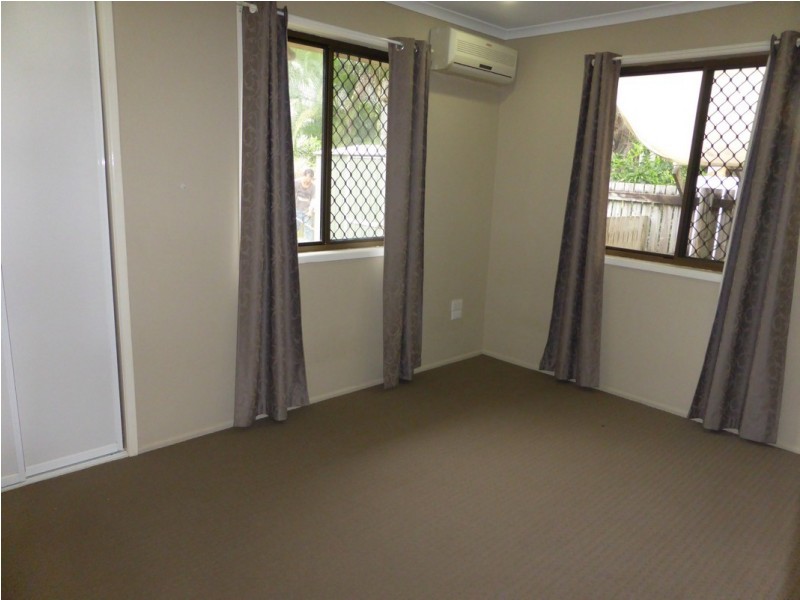 2/8 Prudhoe Street, East Mackay QLD 4740