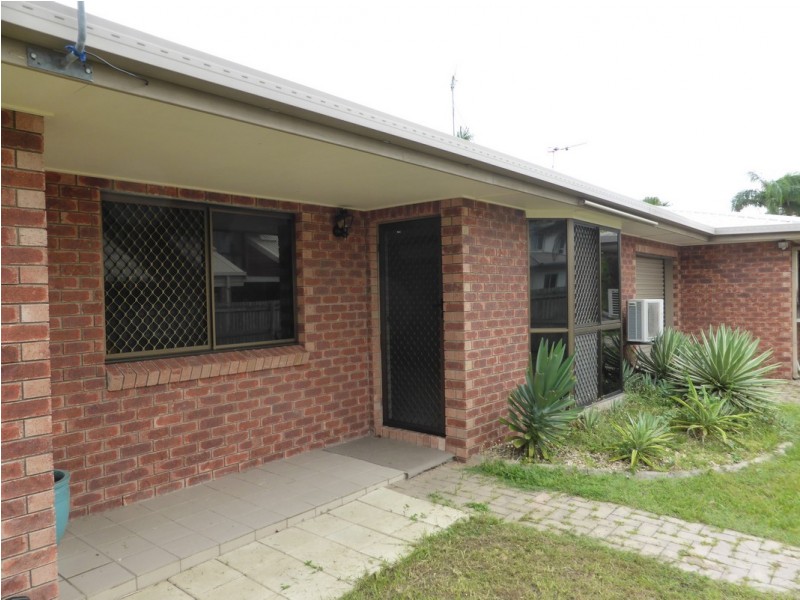 2/8 Prudhoe Street, East Mackay QLD 4740