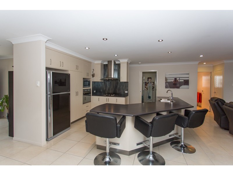 22 Hinze Circuit, Rural View QLD 4740