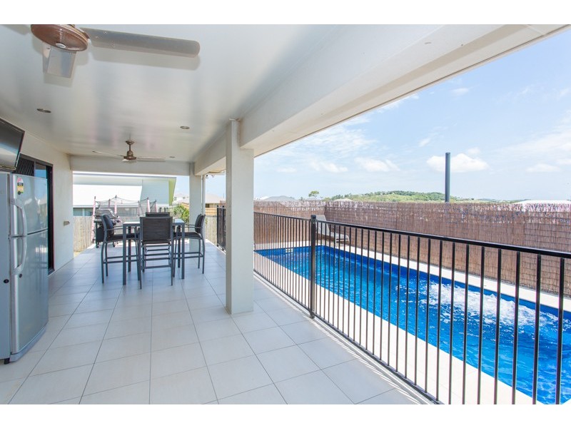 22 Hinze Circuit, Rural View QLD 4740