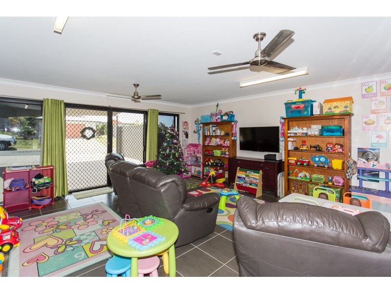 22 Hinze Circuit, Rural View QLD 4740