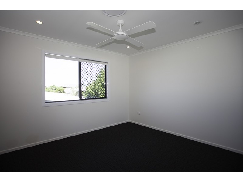 1 Coral Cove Court, Blacks Beach QLD 4740