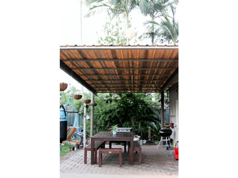 24 Maud Street, Mirani QLD 4754