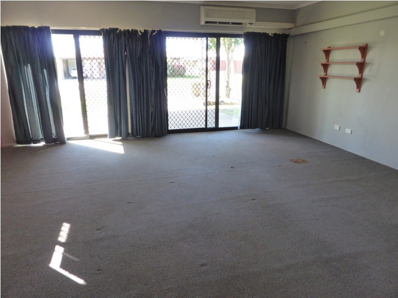 43 Grevillea Drive, Glenella QLD 4740