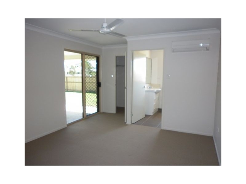 16 Lucy Court, Mirani QLD 4754