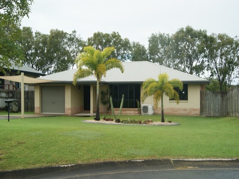 22 Kinghorn Street, Eimeo QLD 4740